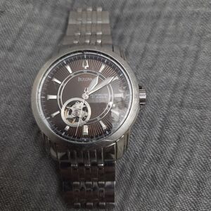 Bulova Men's Automatic Watch model 96A101